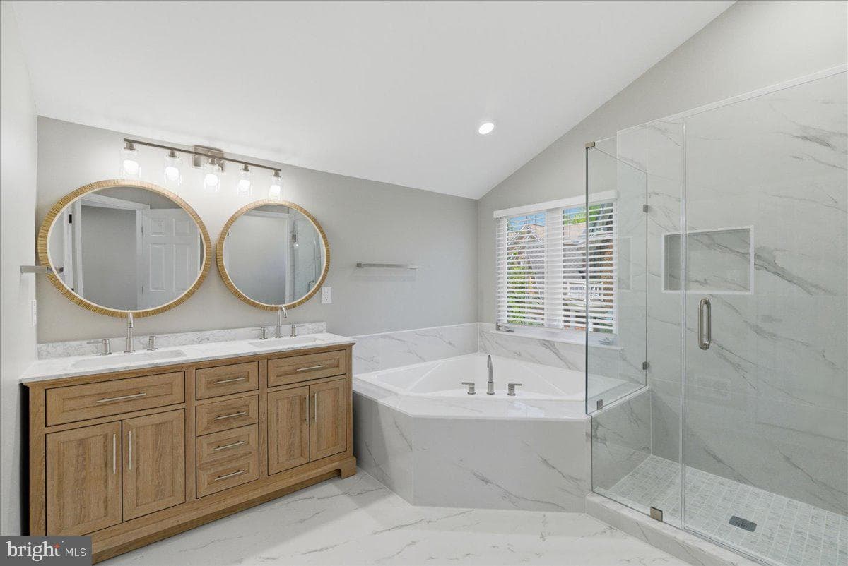 17303 Haverstraw Court photo 34