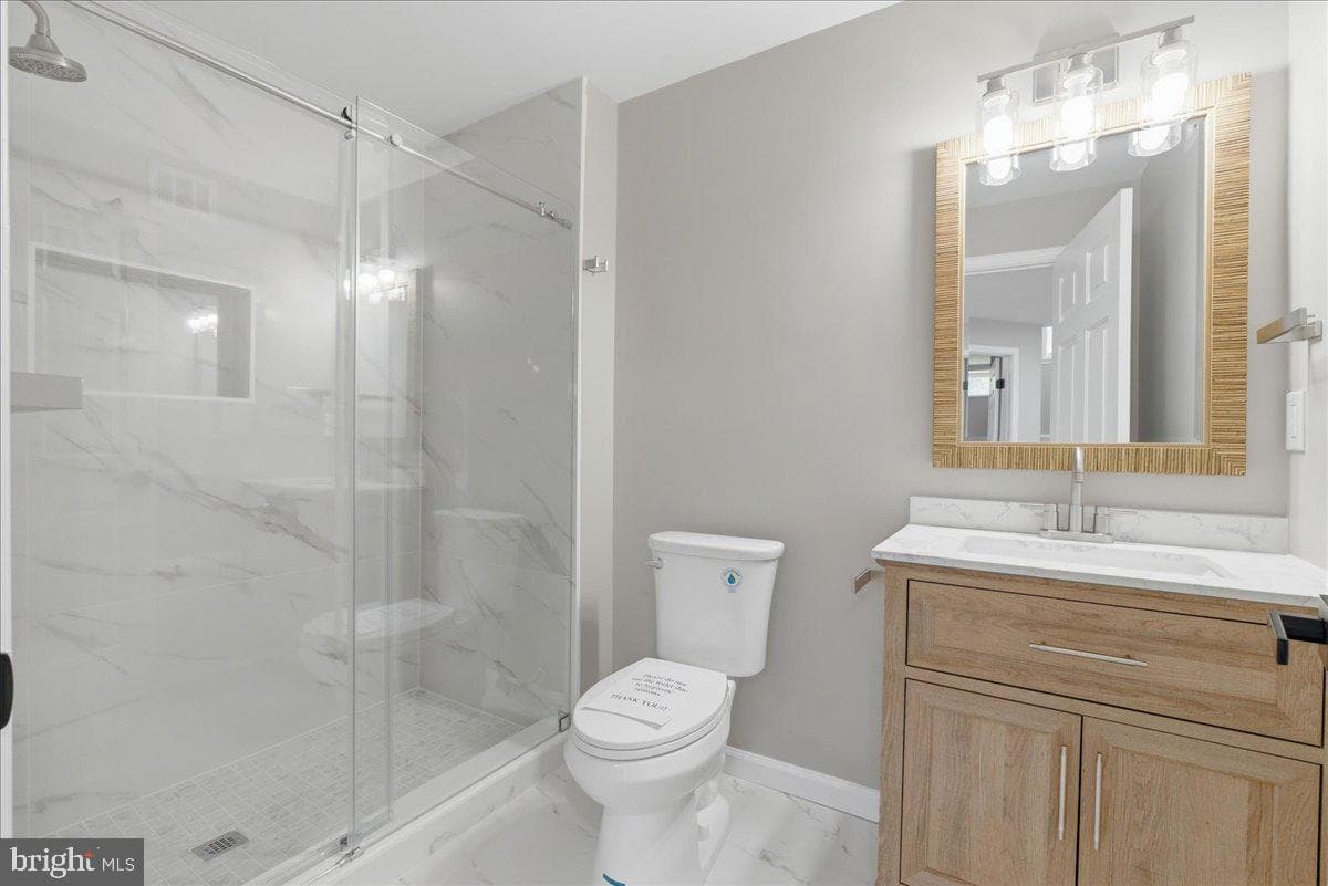 17303 Haverstraw Court photo 54