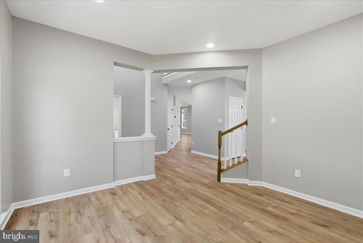 17303 Haverstraw Court photo 8