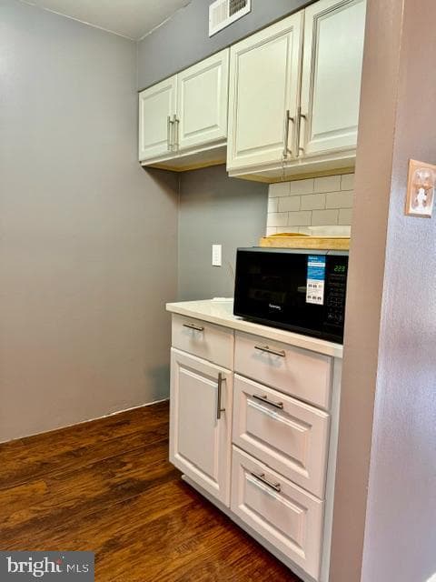 2305 Greenery Lane #204-3 photo 20