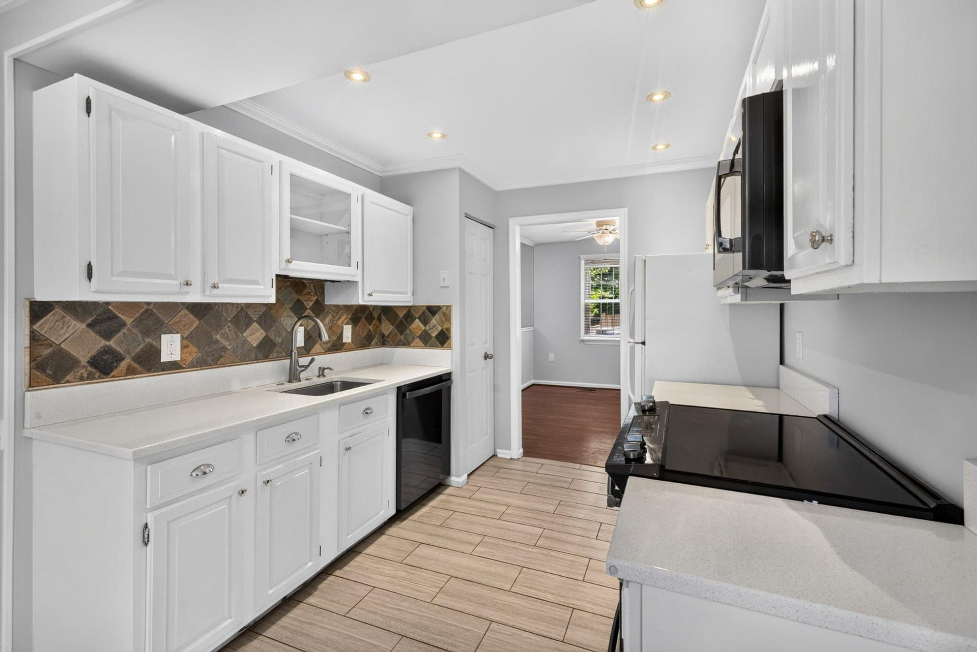 4 Honey Brook Circle photo 18