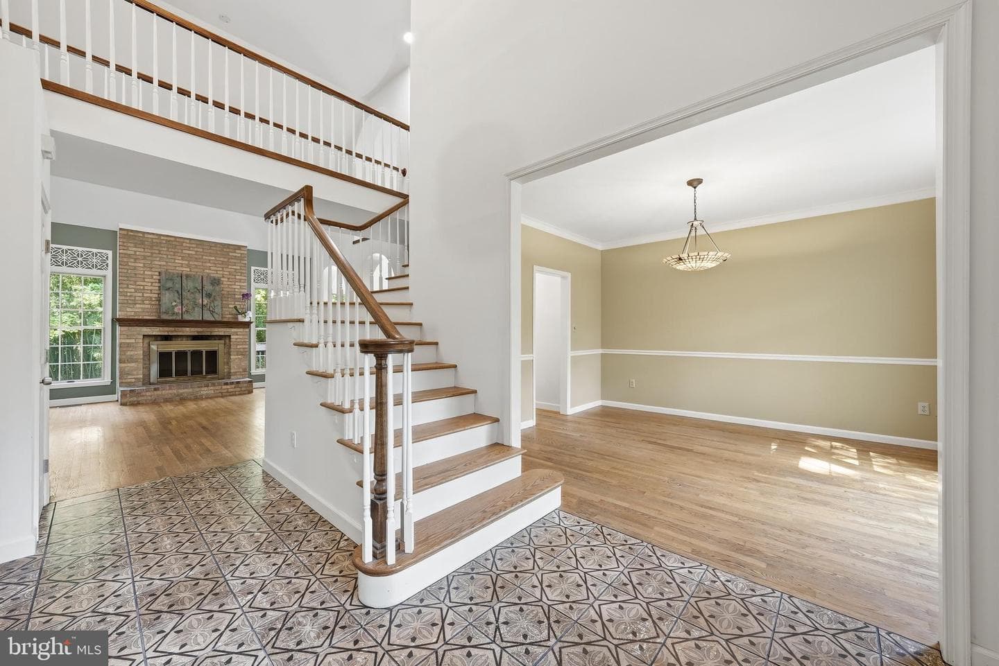 15802 Radwick Lane photo 3