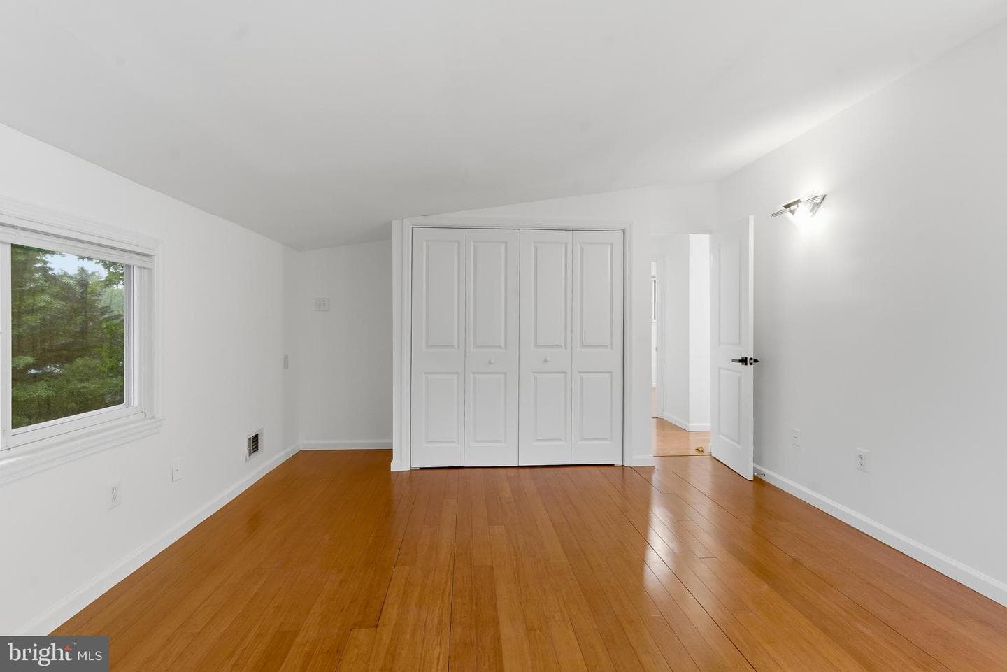 1511 Crest Road photo 43