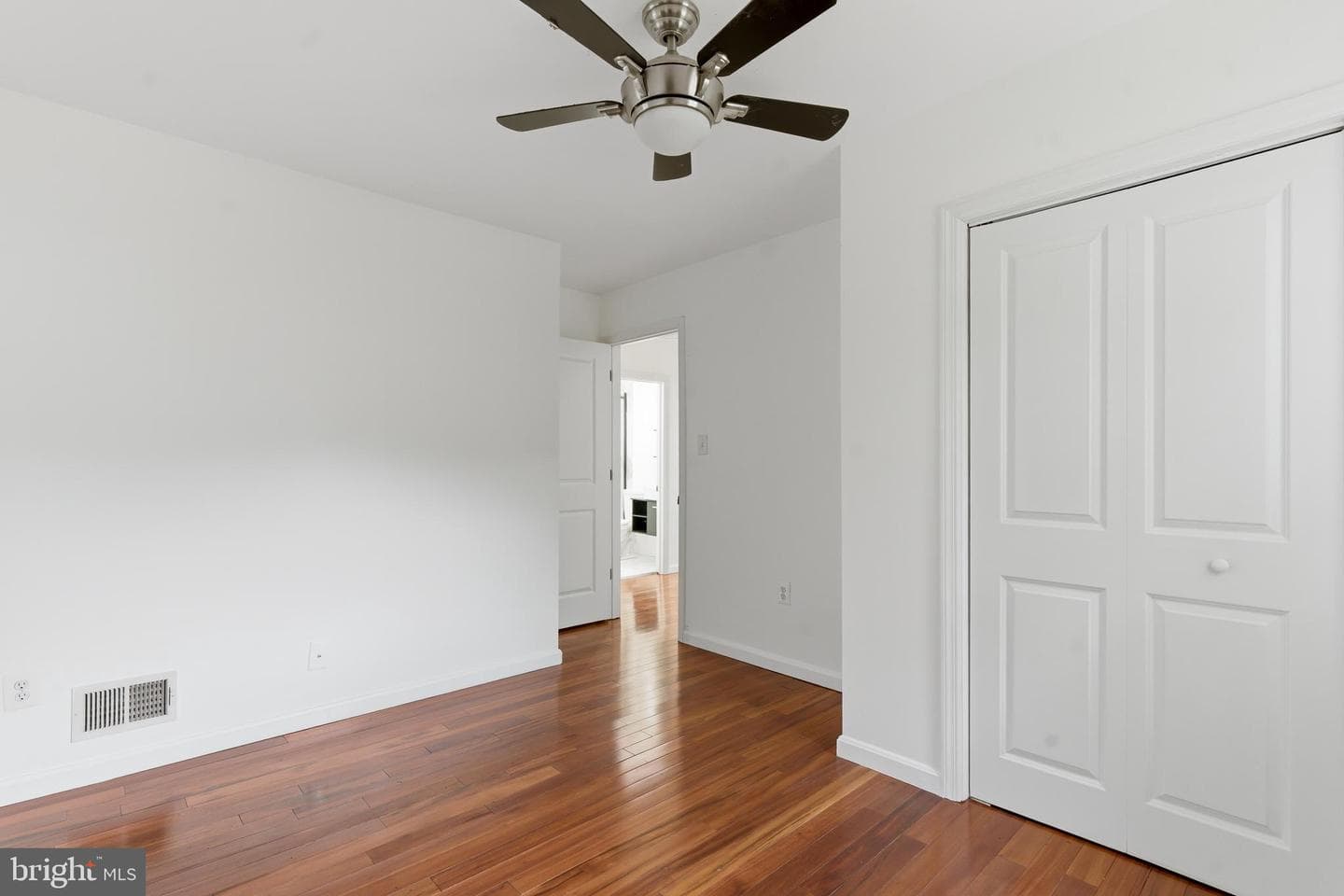 1511 Crest Road photo 59