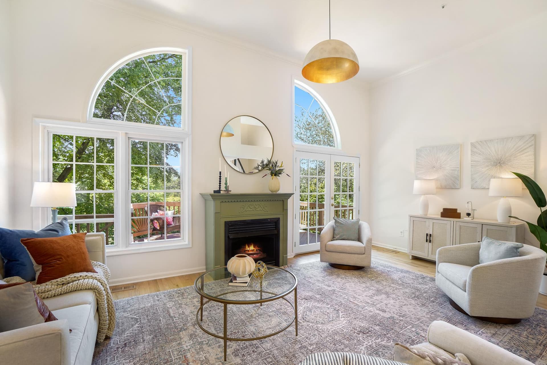 2045 Westchester Drive photo 12