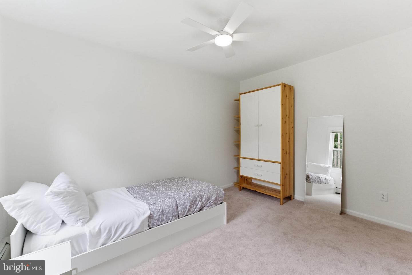 2100 Edgewater Parkway photo 27