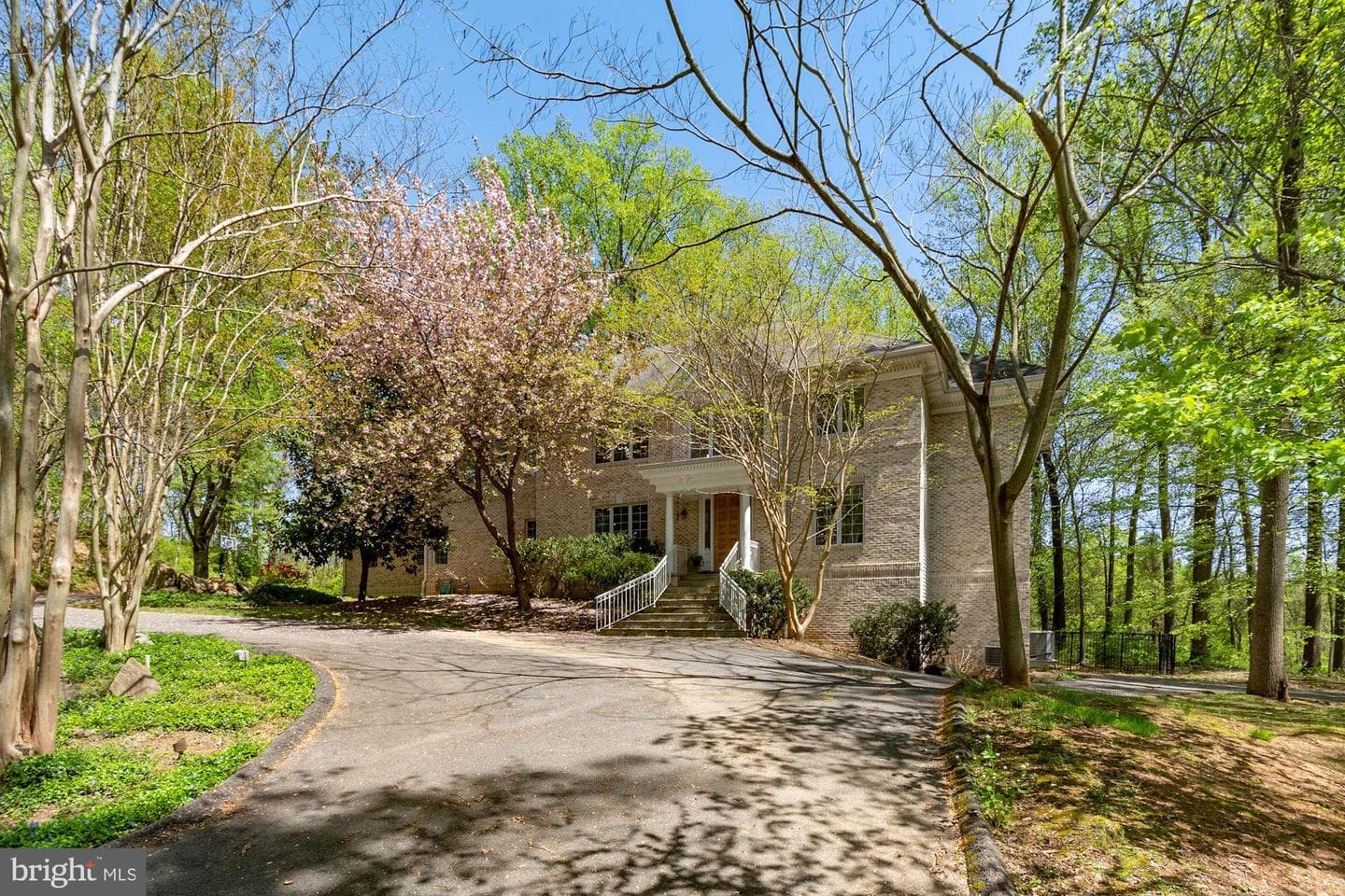 8309 Old Seven Locks Road, Bethesda