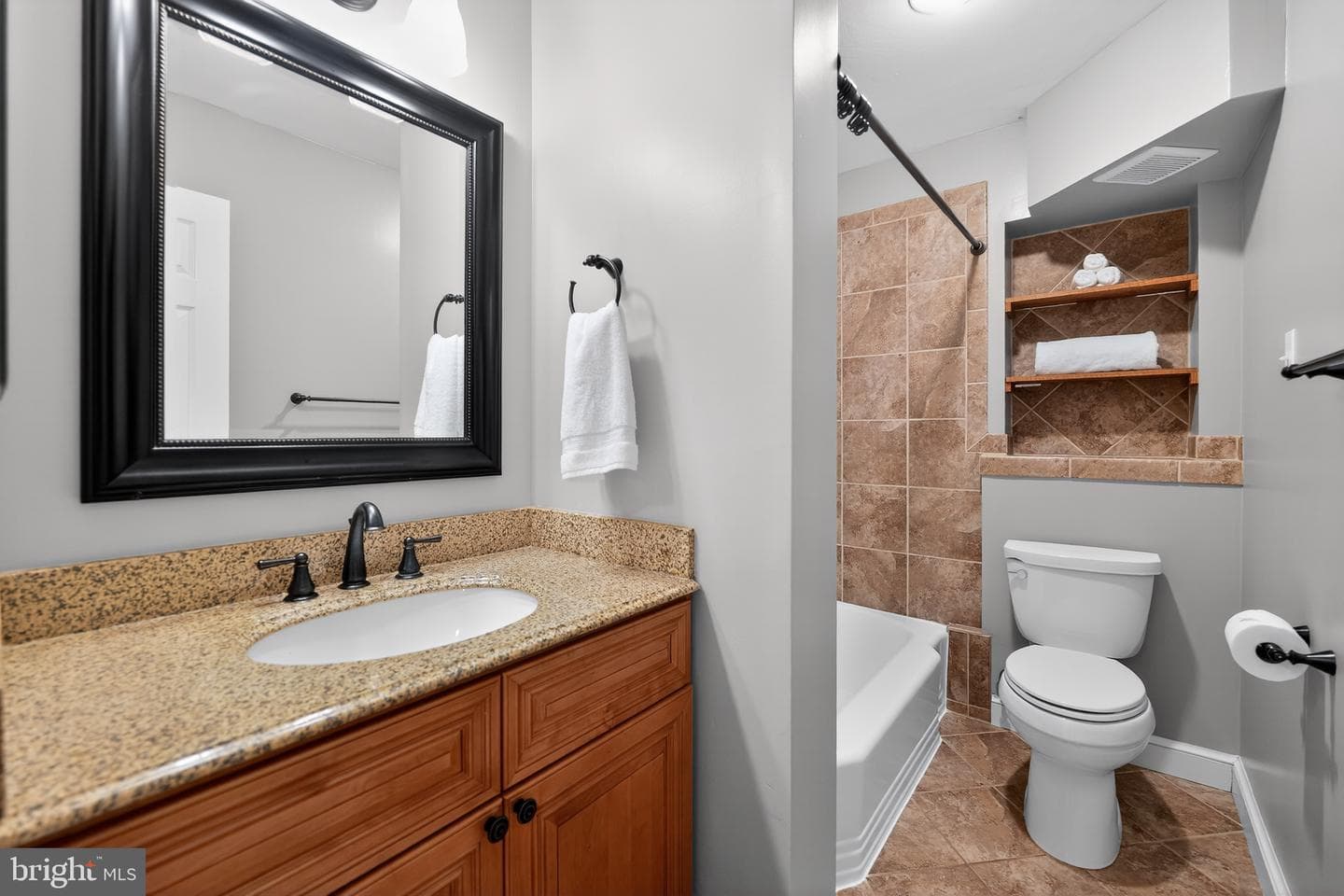 1724 Dublin Drive photo 22