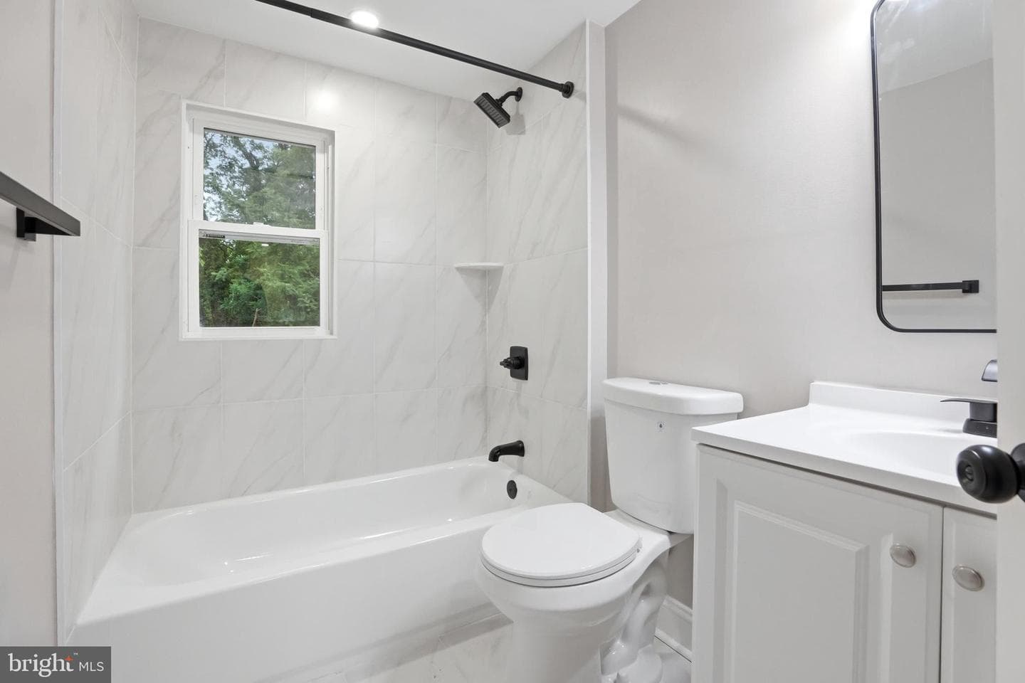 805 Langley Drive photo 28