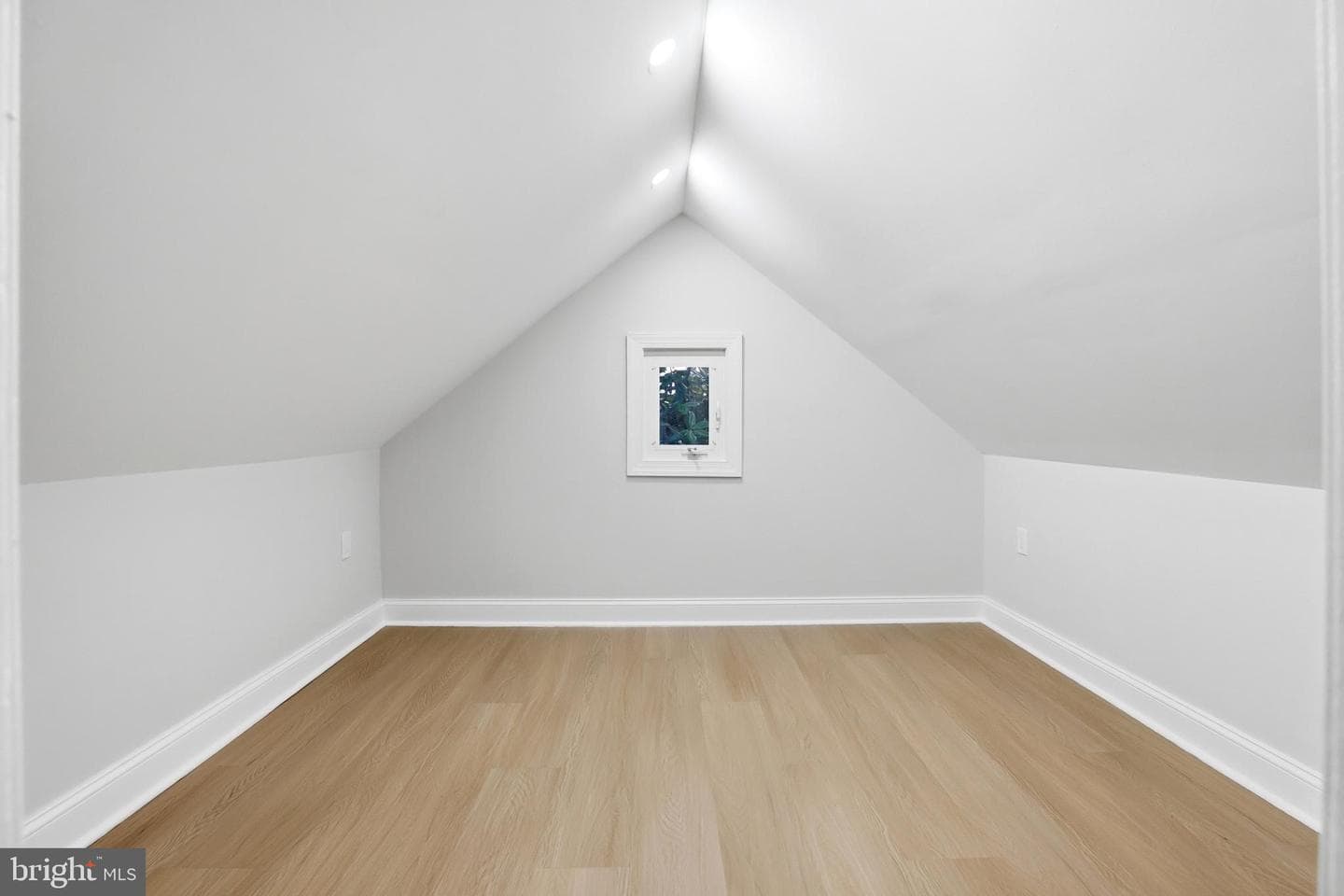 805 Langley Drive photo 35