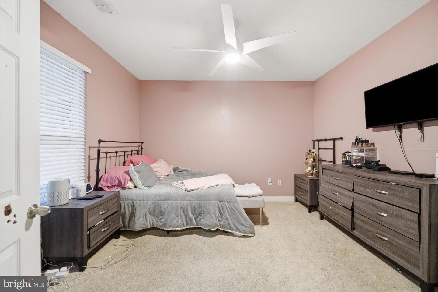 501 Hungerford Drive #132 photo 25