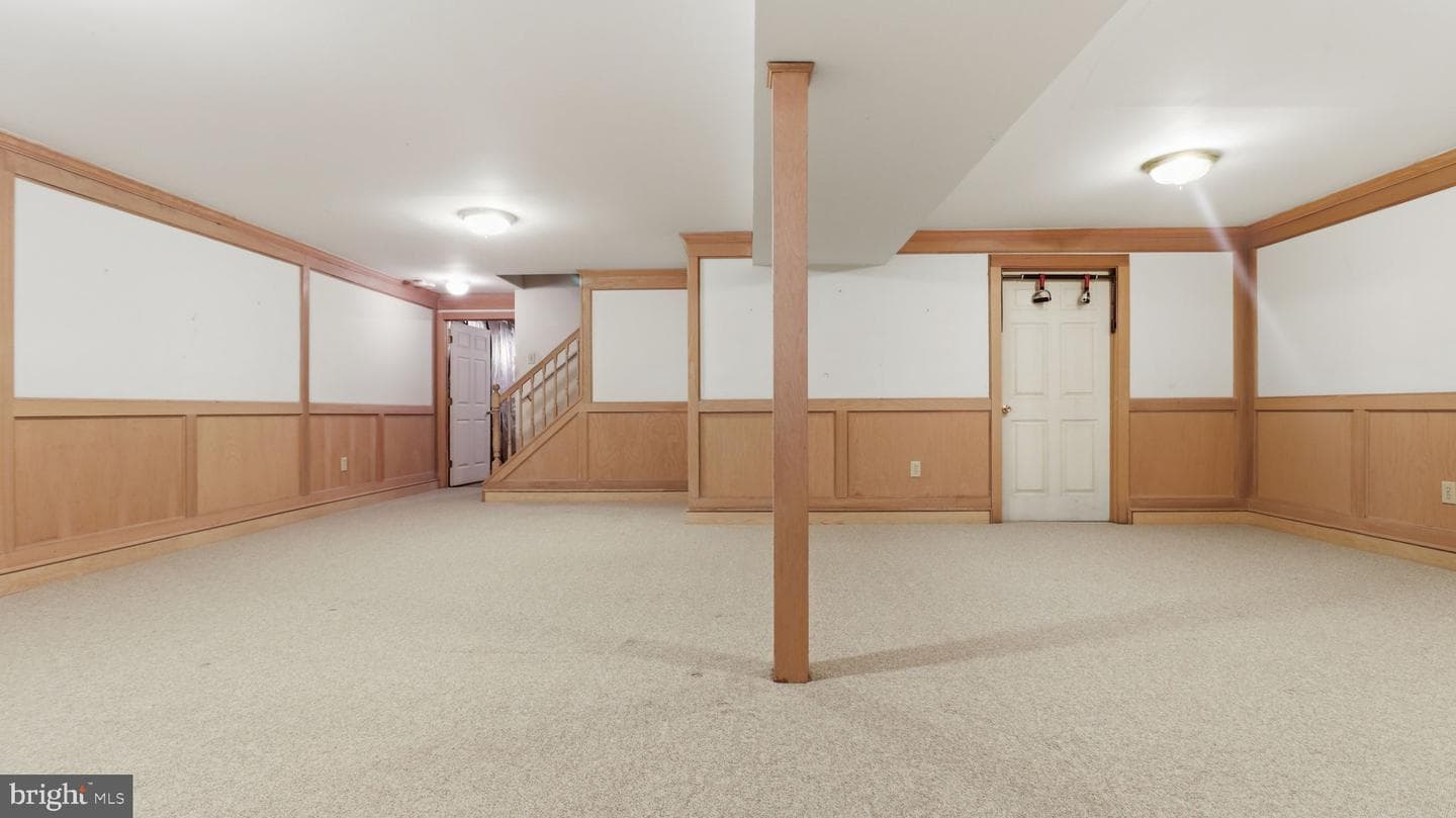 11201 Lake Breeze photo 53