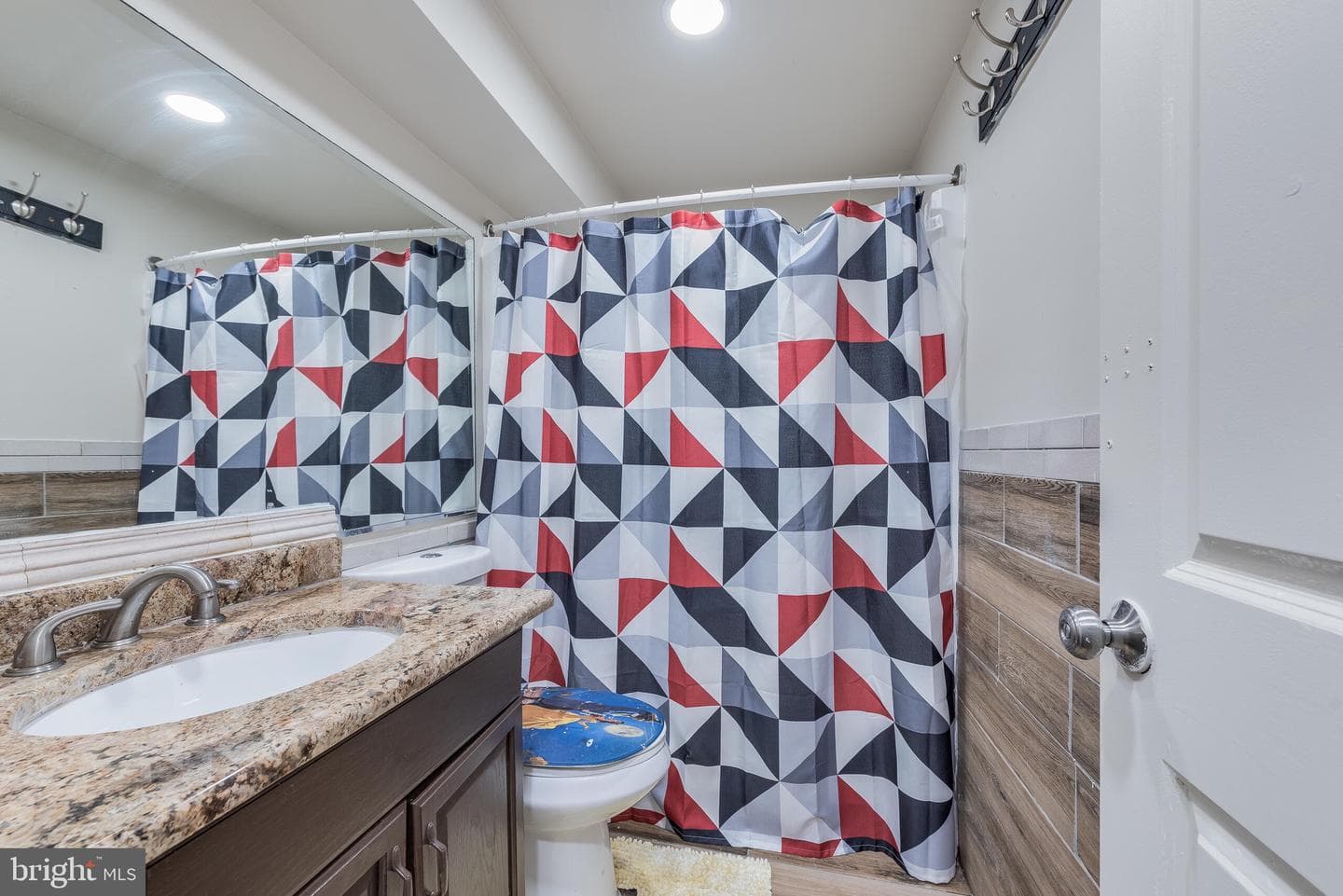 9437 Chadburn Place photo 16