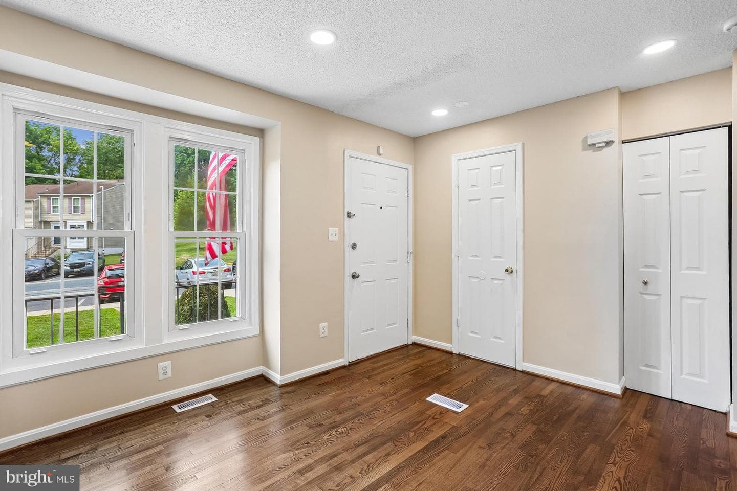 19322 Liberty Heights Lane photo 6