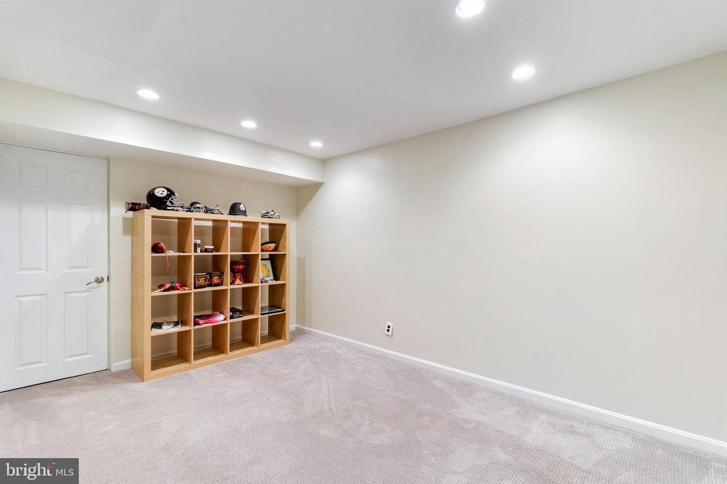 17401 Blossom View Drive photo 34