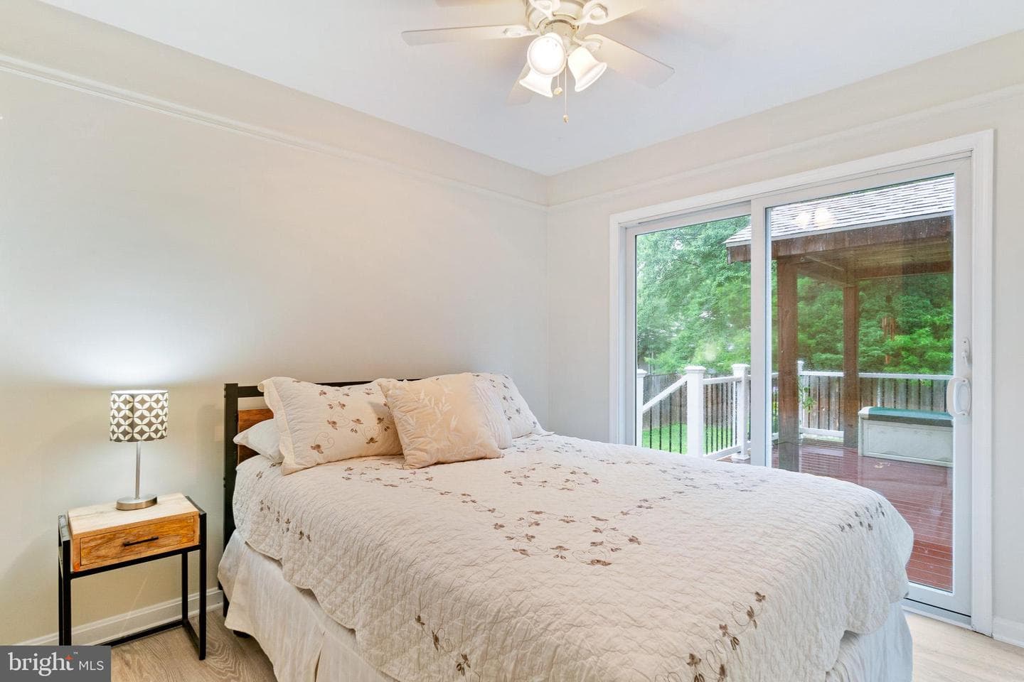 17401 Blossom View Drive photo 8