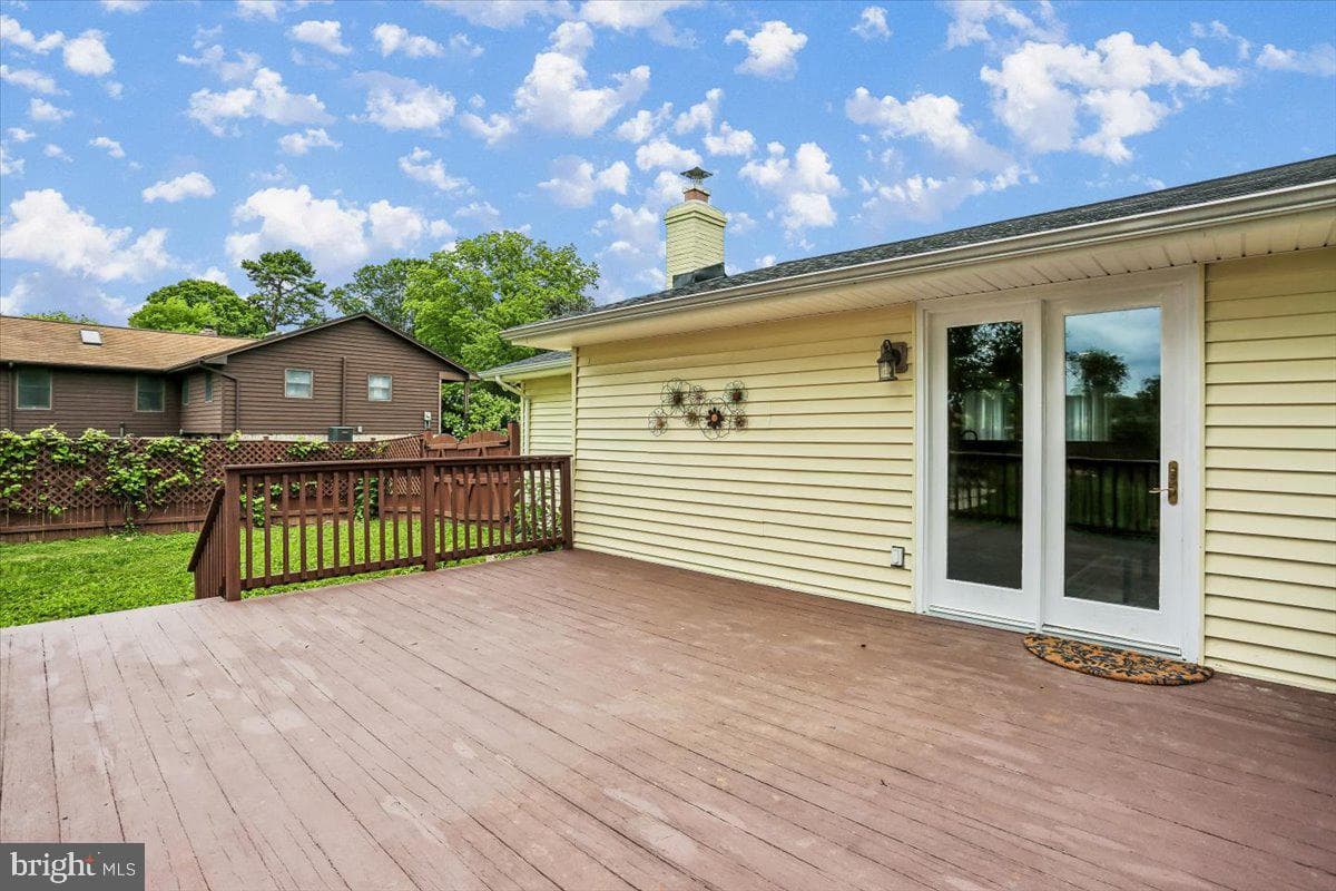 25520 Jonnie Court photo 25