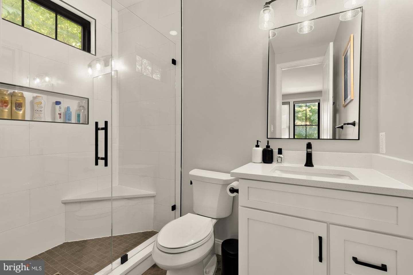 4708 S Chelsea Lane photo 32