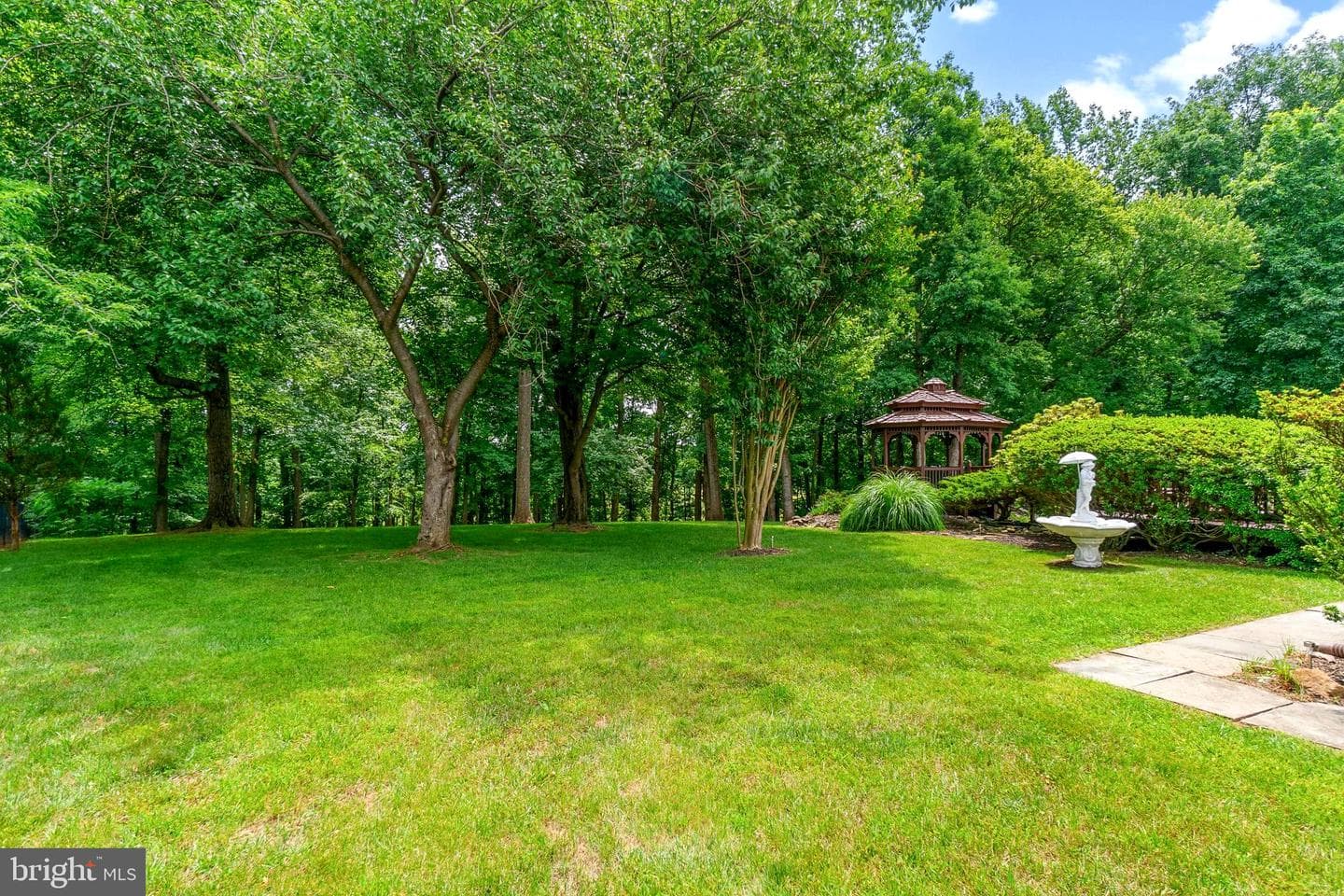 18117 Hayloft Drive photo 22
