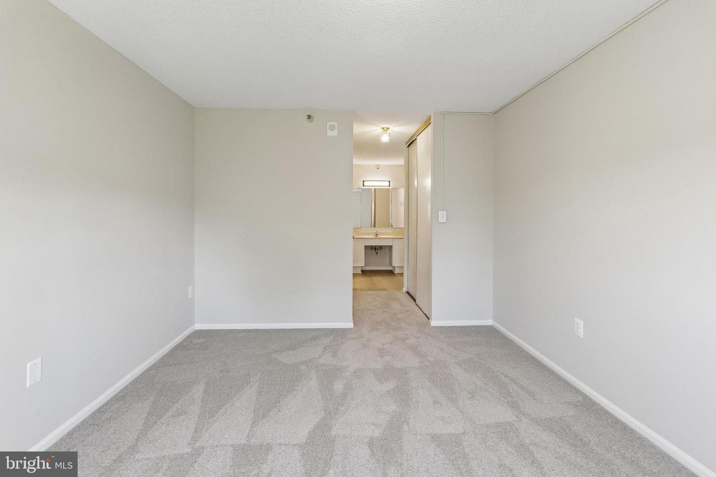 15107 Interlachen Drive #2-620 photo 13