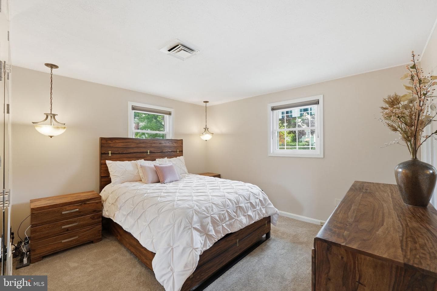 10713 Gregory Street photo 16