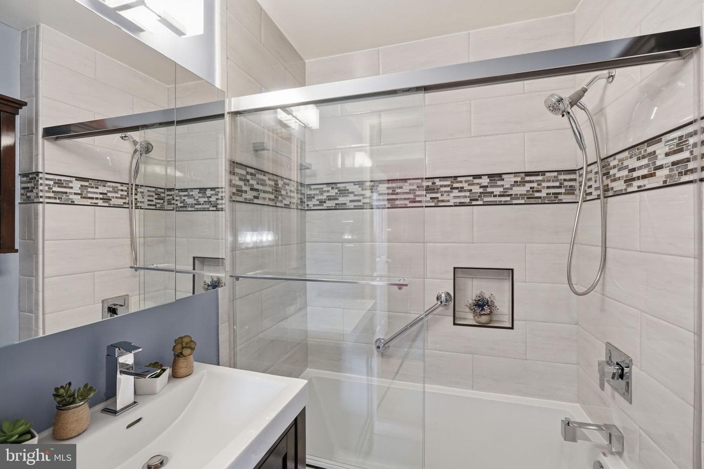 10713 Gregory Street photo 23