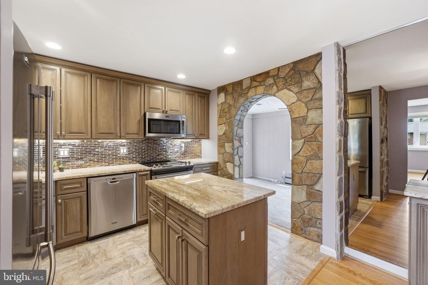10713 Gregory Street photo 3