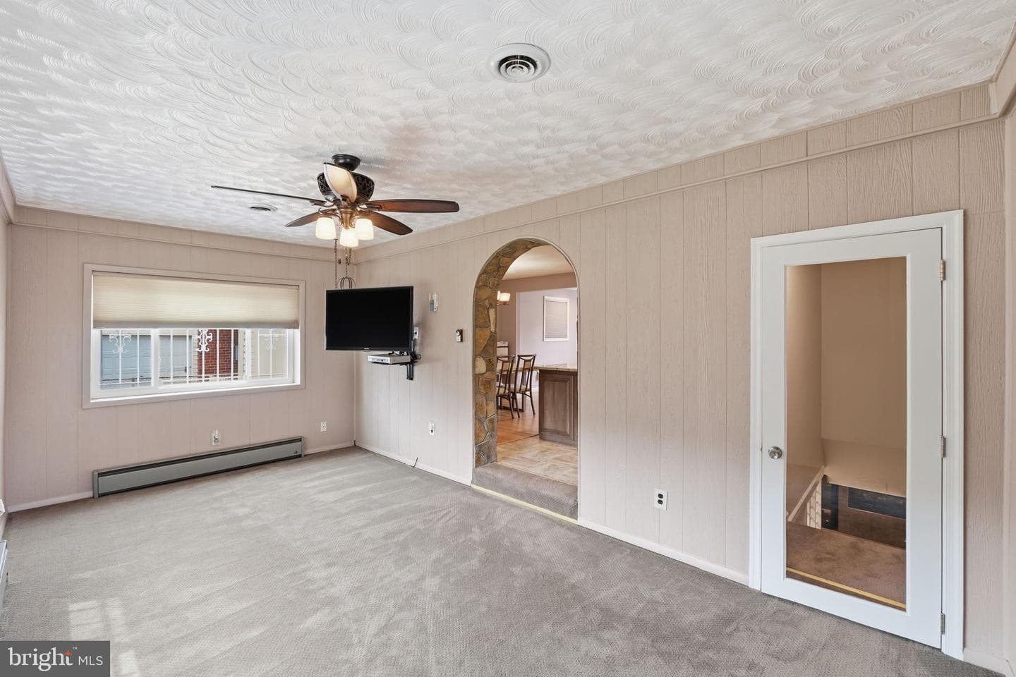 10713 Gregory Street photo 4