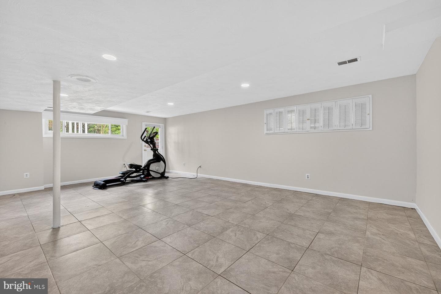 3101 Brooklawn Terrace photo 32