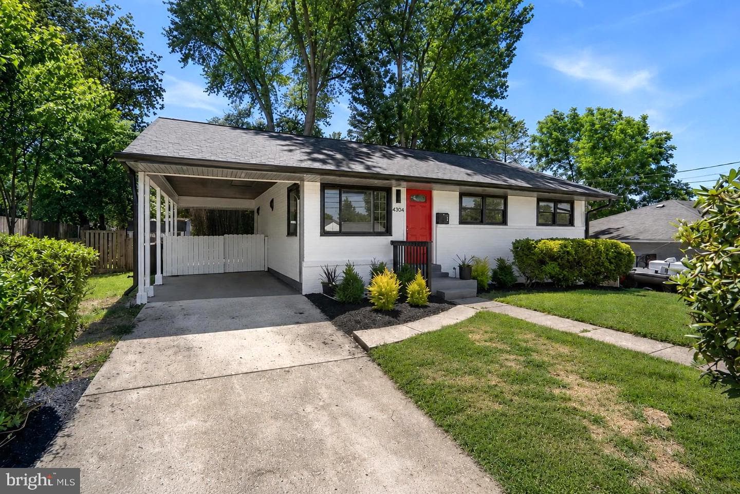 4304 Elizabeth Street photo 45