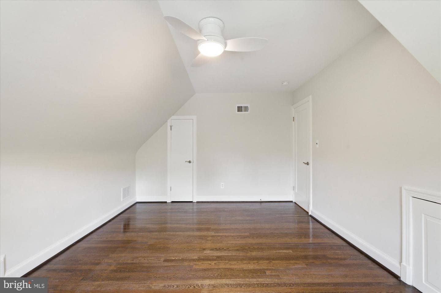 7825 Oldchester Road photo 49