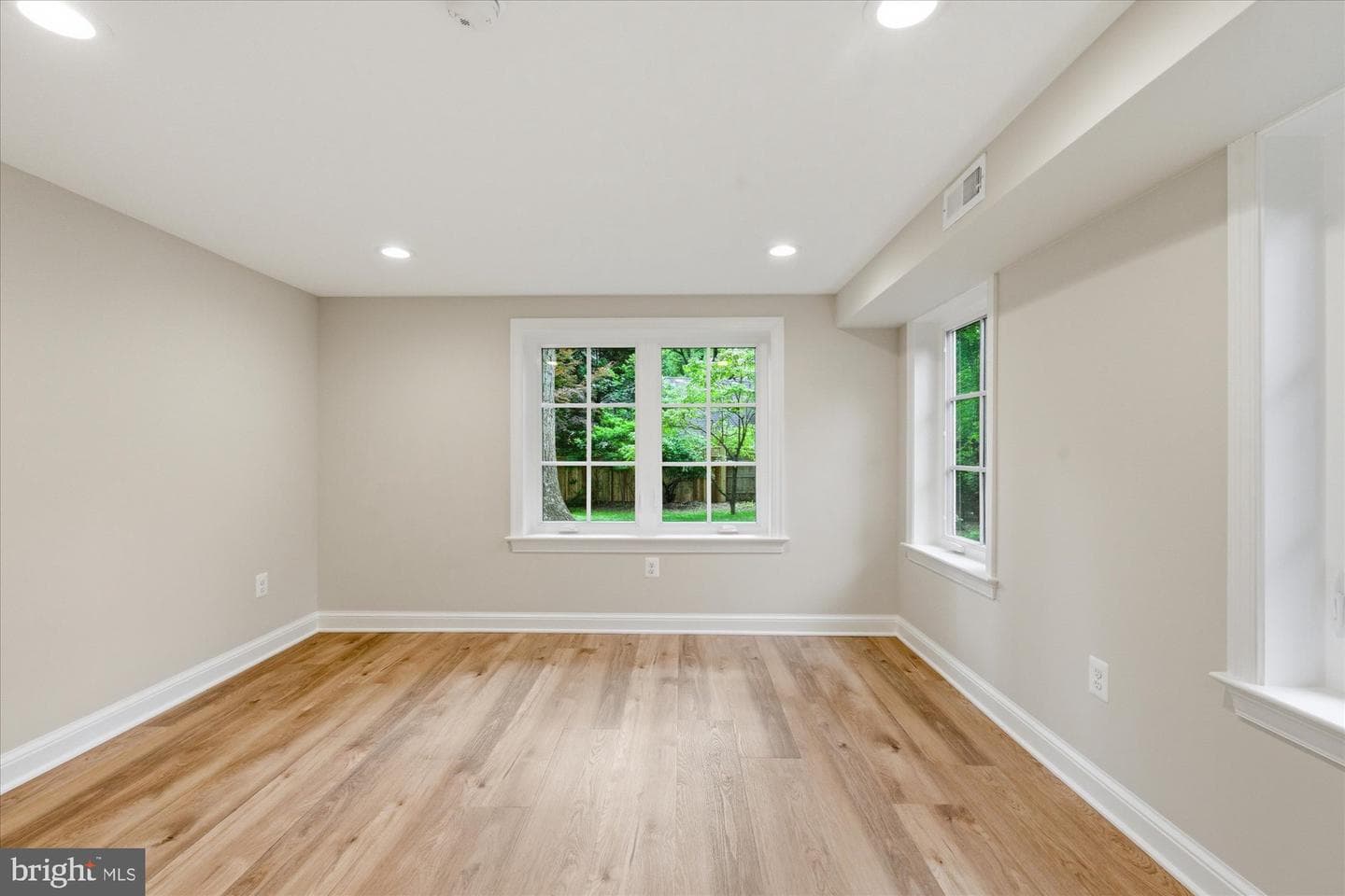 7825 Oldchester Road photo 56
