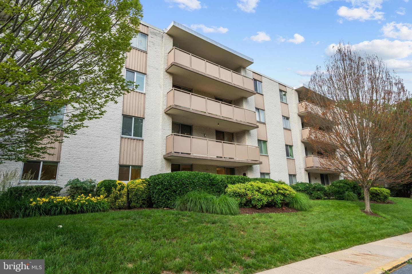 7501 Democracy Boulevard #b-123 photo 21