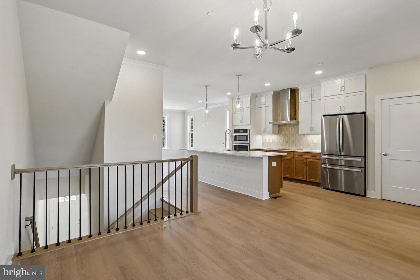 209 Allen Lane photo 21