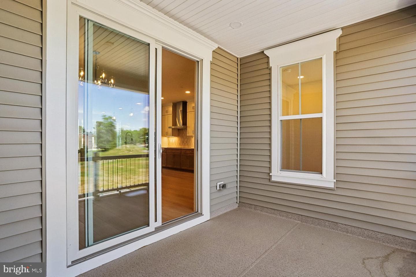 209 Allen Lane photo 27