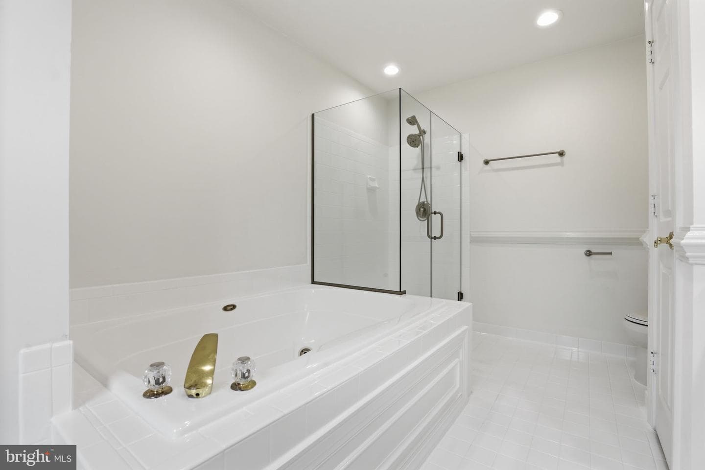 9986 Foxborough Circle photo 31