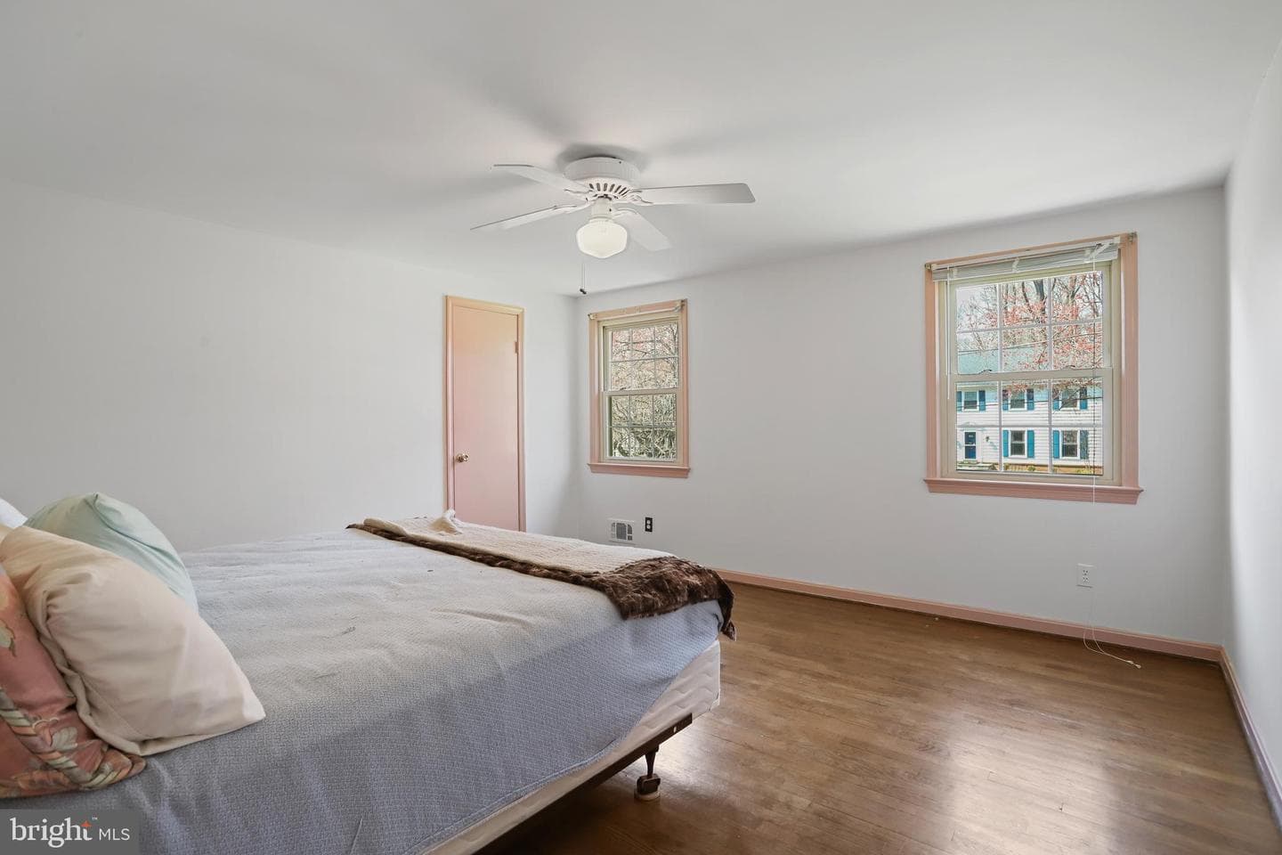 11209 Farmland Drive photo 44