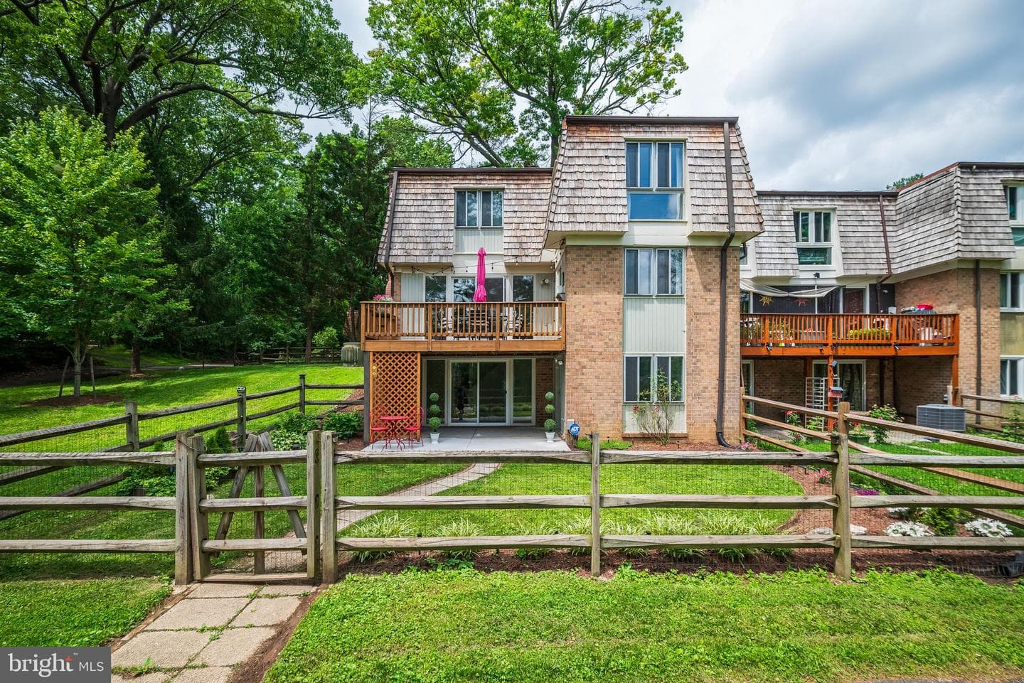 10212 Kindly Court photo 62