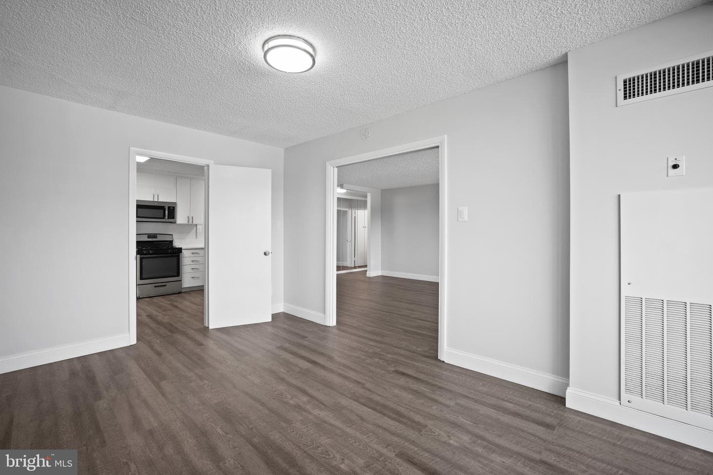 5225 Pooks Hill Road #321s photo 15