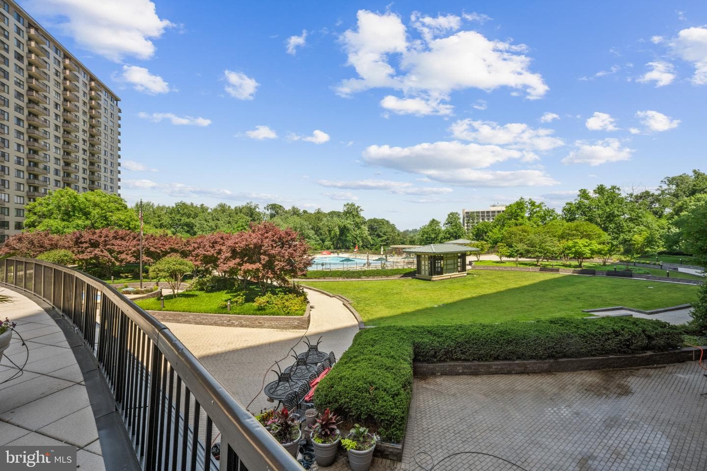 5225 Pooks Hill Road #321s photo 22