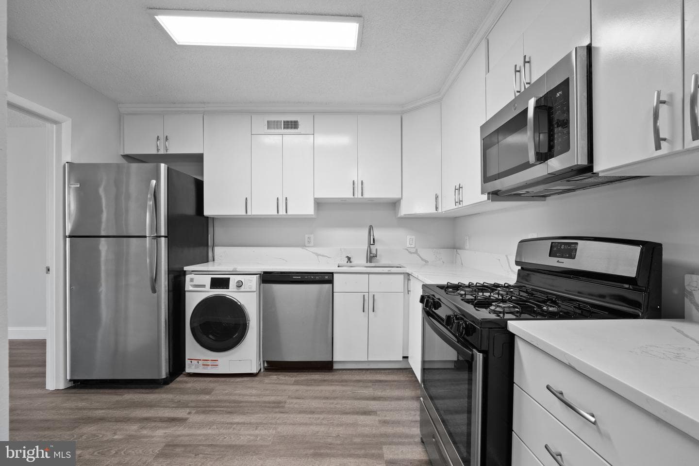 5225 Pooks Hill Road #321s photo 6