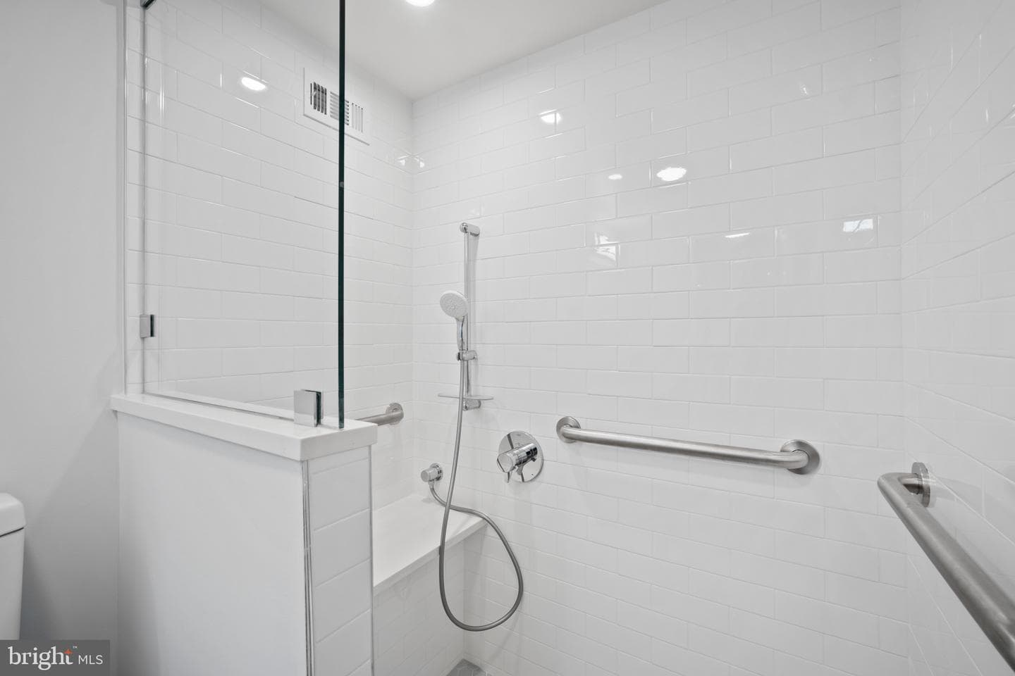 5225 Pooks Hill Road #321s photo 9