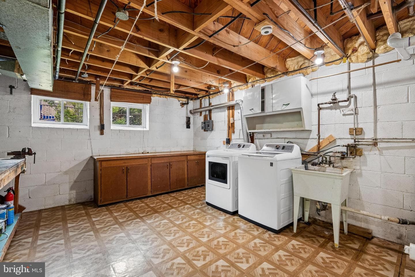 2806 Vixen Lane photo 39