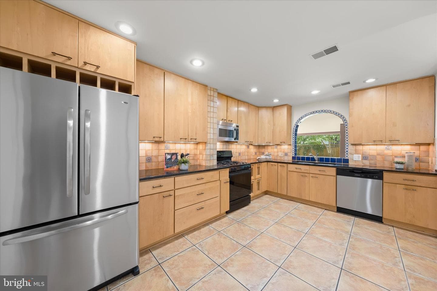 4407 Highland Avenue photo 11