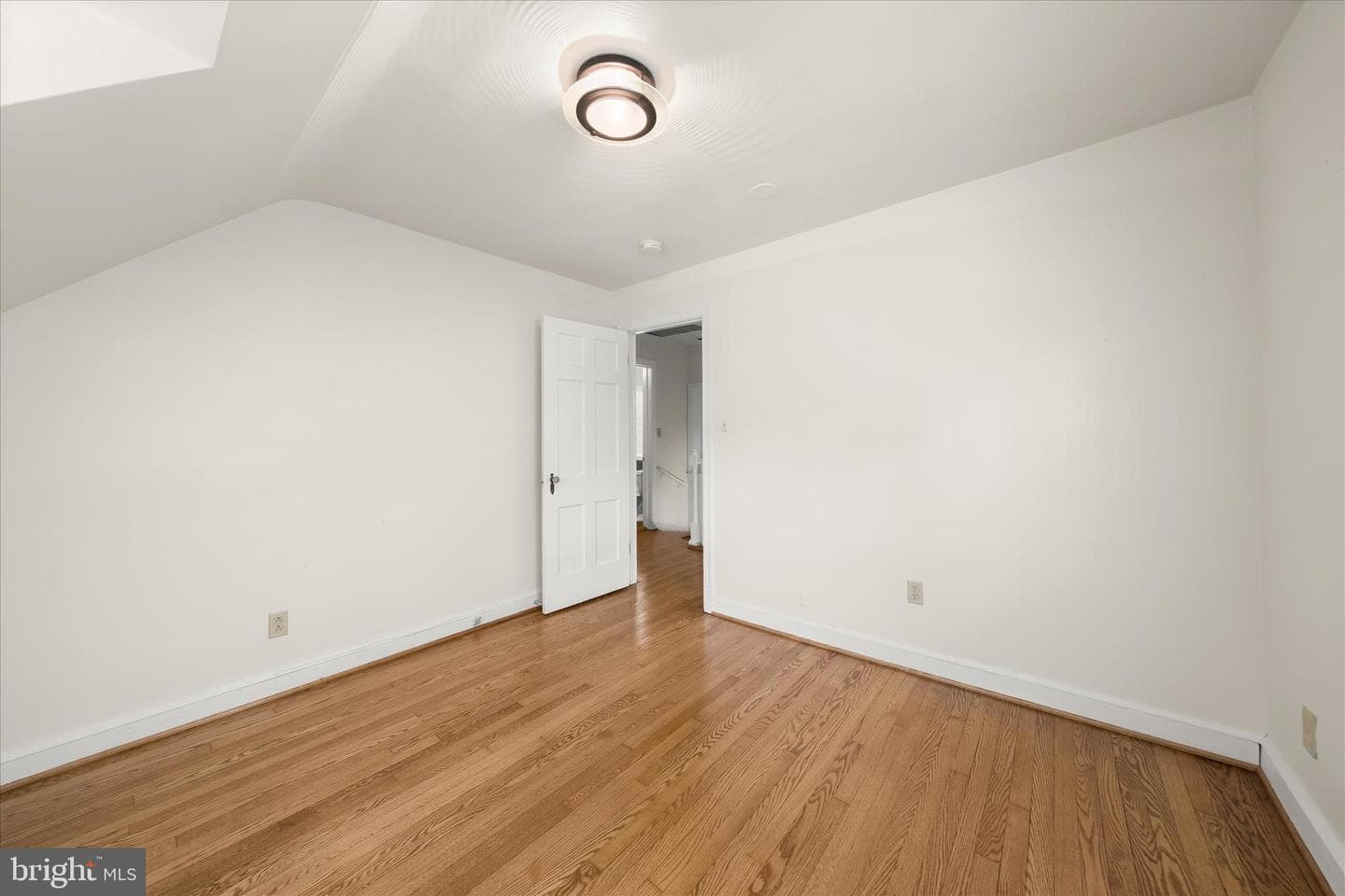 4407 Highland Avenue photo 42