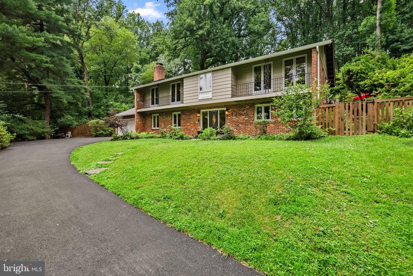 12806 Gaffney Road photo 3