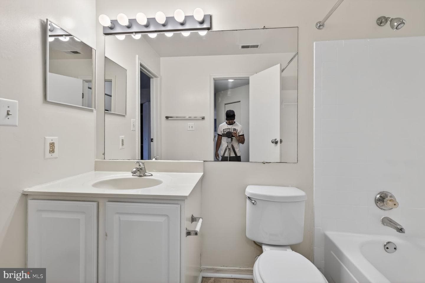 18503 Boysenberry Drive #121 photo 11