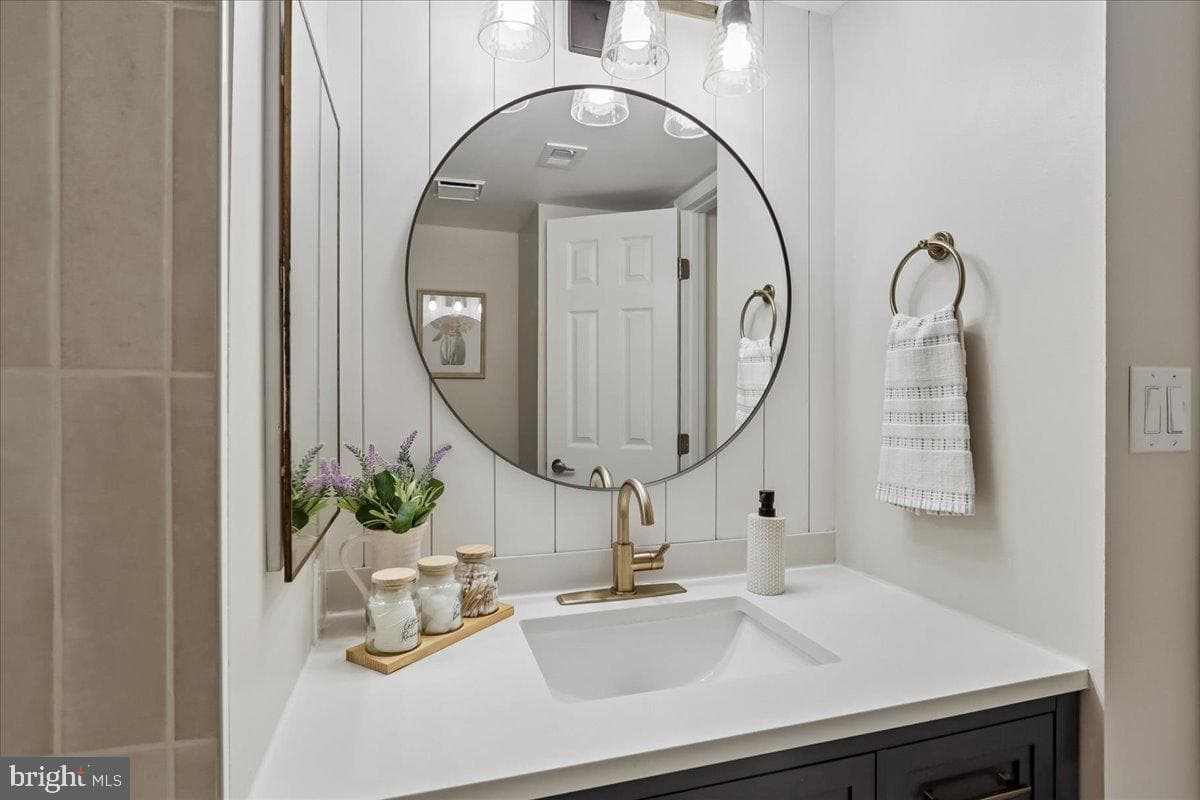10101 Grosvenor Place #217 photo 19