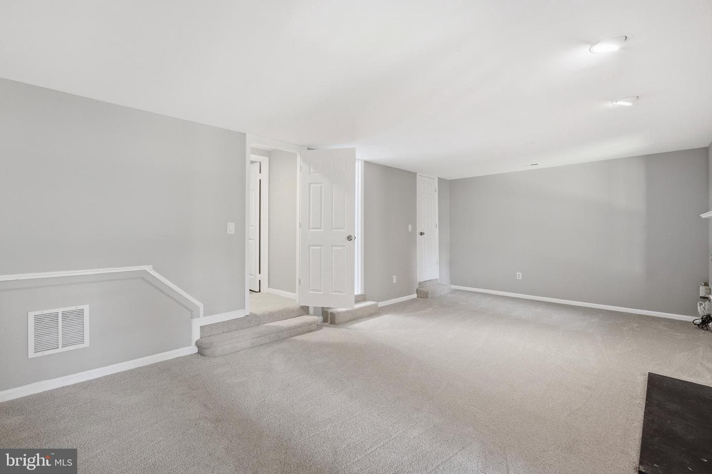 6028 Loganwood Drive photo 29