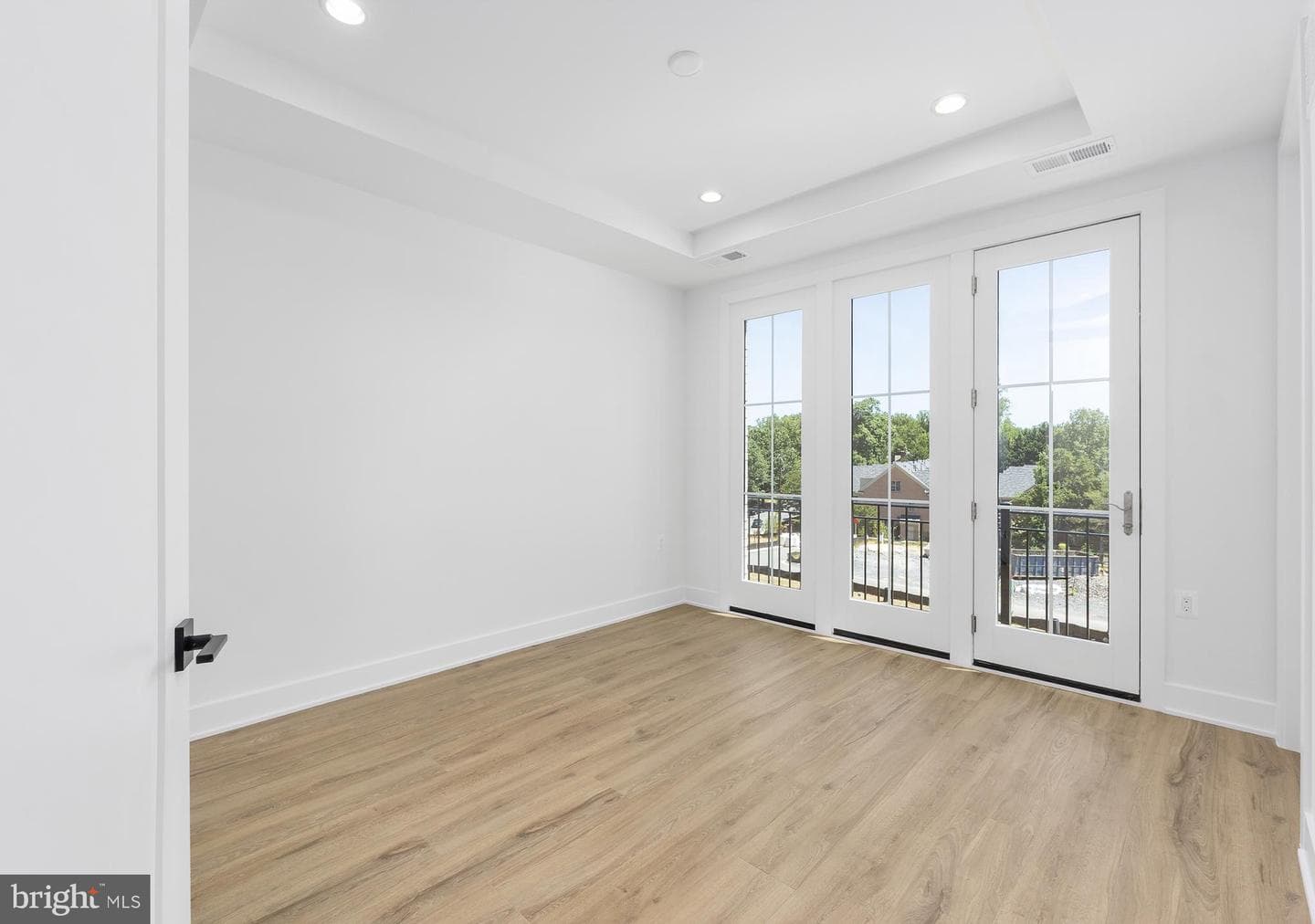 8622 Erdem Place photo 14